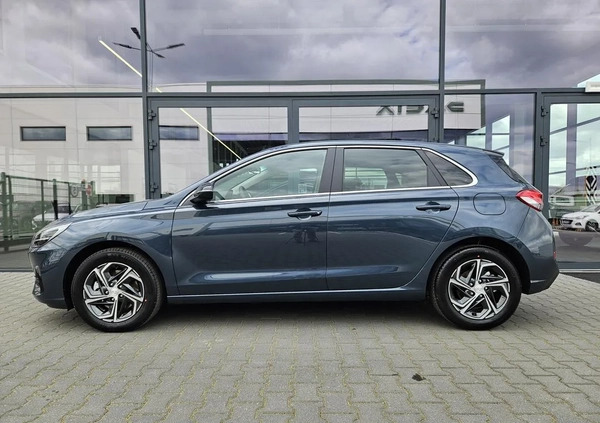 Hyundai I30 cena 110075 przebieg: 5, rok produkcji 2024 z Opoczno małe 191